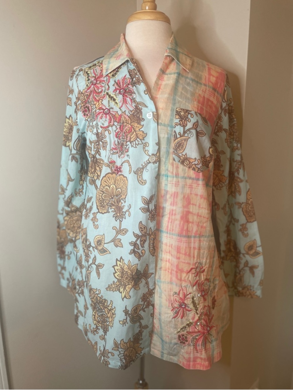 Soft Surroundings Pastel Blue and Pink Plaid and Floral Button-Up Size Medium